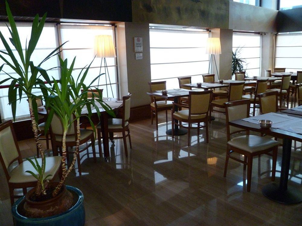 Hotel Astoria Gallarate Exterior photo