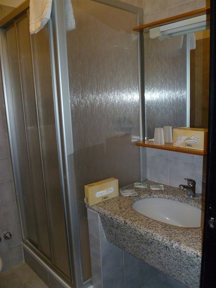 Hotel Astoria Gallarate Exterior photo